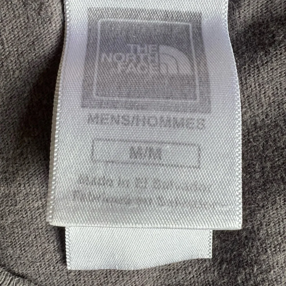 VTG The North Face Men's Grey Tee with Yellow Logo Berkeley, Calif. USA Medium